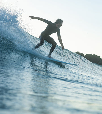 DELTA - BLACK SHORTBOARD